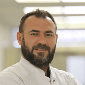 Dr Nikola Kolev