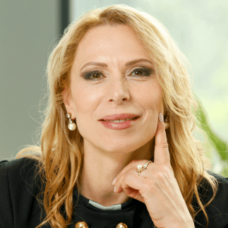 Dr Rossi McKee